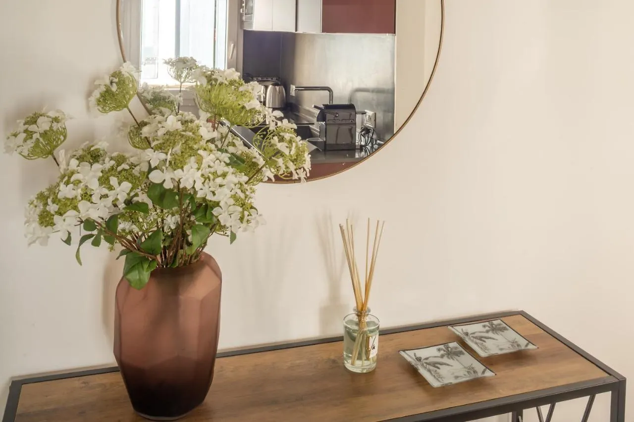 Sant'Aponal Cozy Apartment With Balcony R&R Venice
